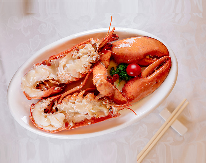 Lobster-Simmered-in-Chicken-Soup